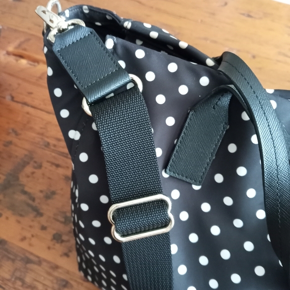 Kate Spade Black and White Nylon Blake Avenue Taden Tote/Baby Bag - Picture 8 of 15